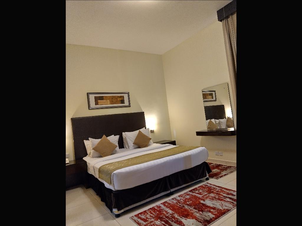 hotel-thumb