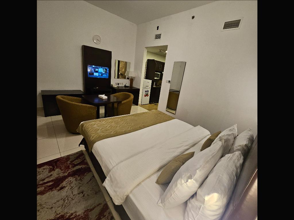hotel-thumb