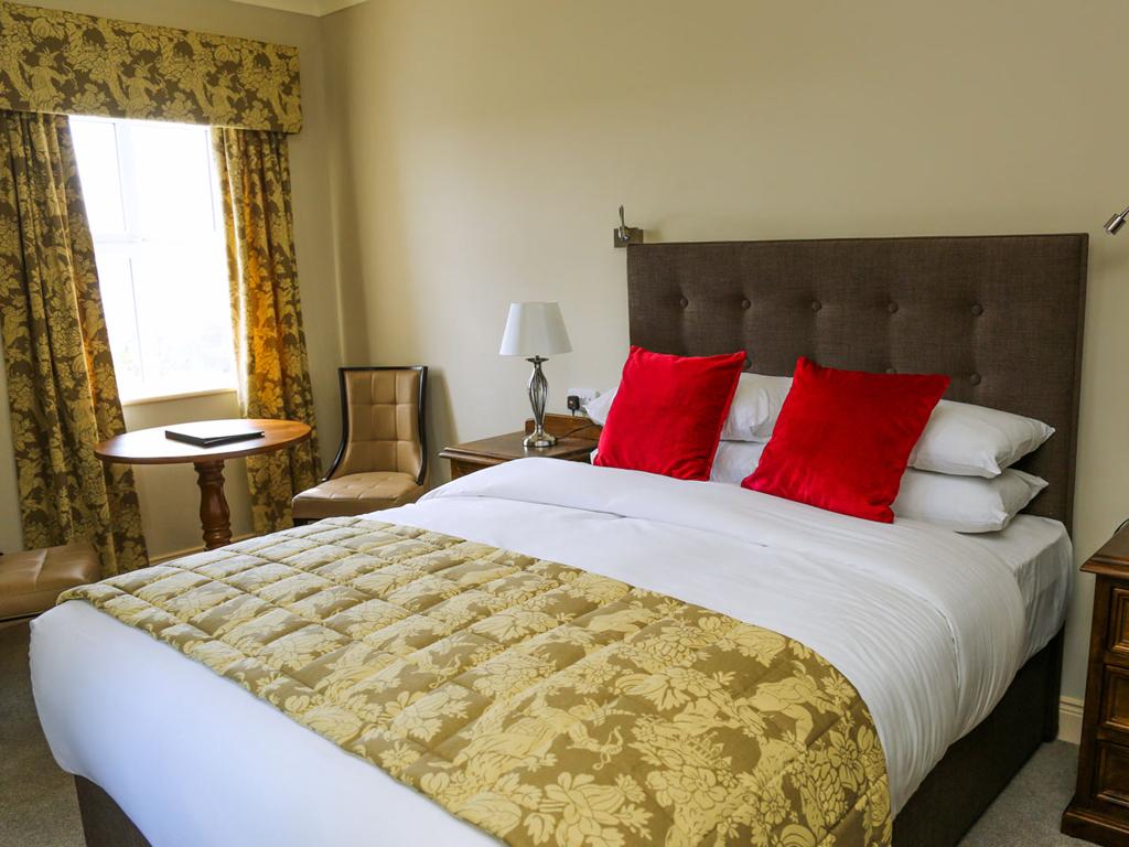 Crover House Hotel & Golf Resort