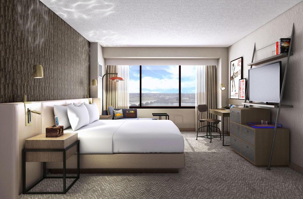 Renaissance Toledo Downtown Hotel