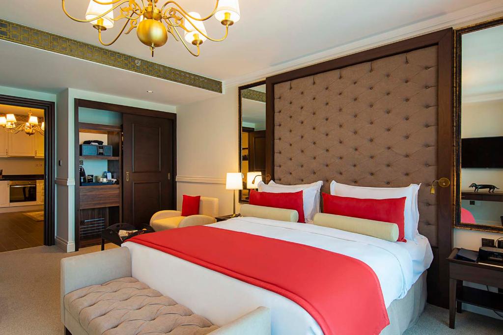 hotel-thumb