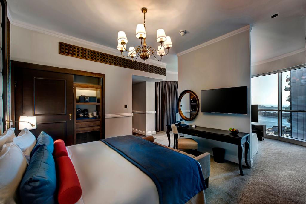 hotel-thumb