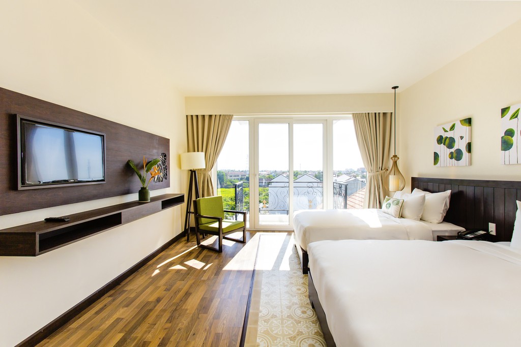 hotel-thumb
