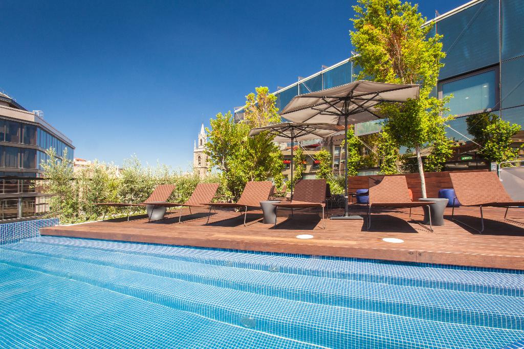 Eurostars Barcelona Central - Pool