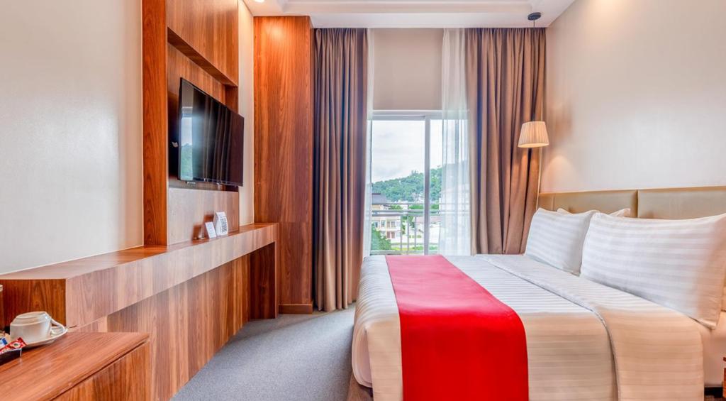 Best Western Plus Hotel Subic