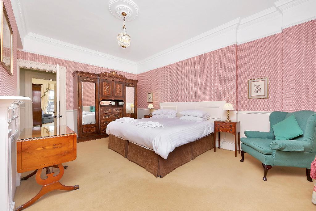 NO1 THE MANSIONS BY MANSLEY