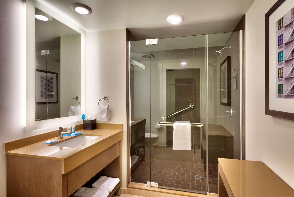 Hyatt House Portland/Downtown