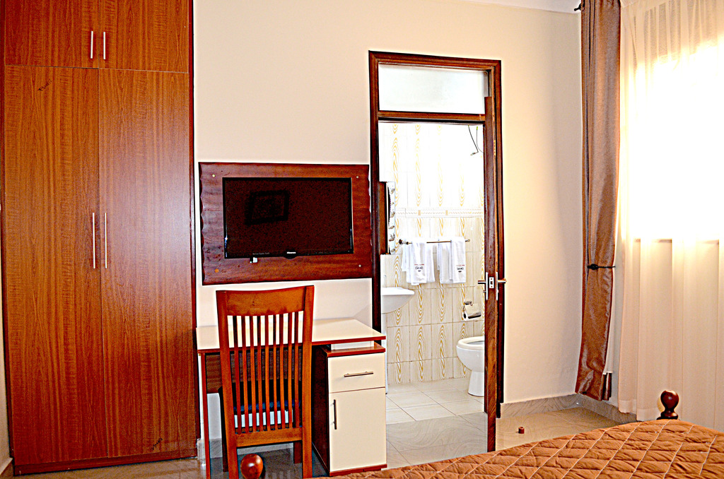 Marie's Royale Hotel