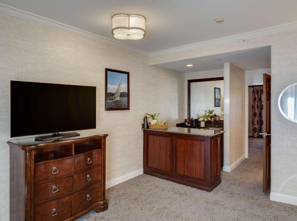 Ayres Hotel & Suites Costa Mesa