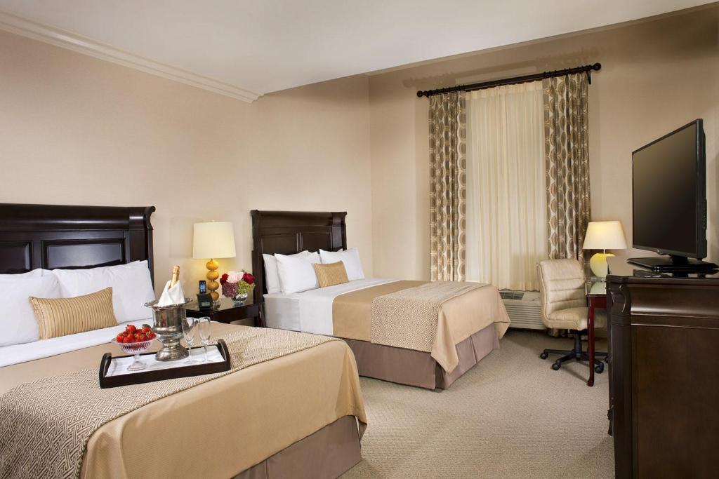 Ayres Hotel Fountain Valley