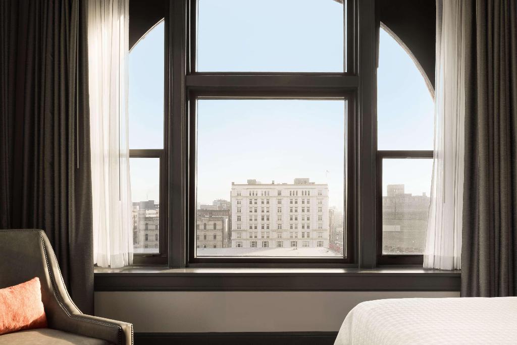 Homewood Suites by Hilton Milwaukee Downtown