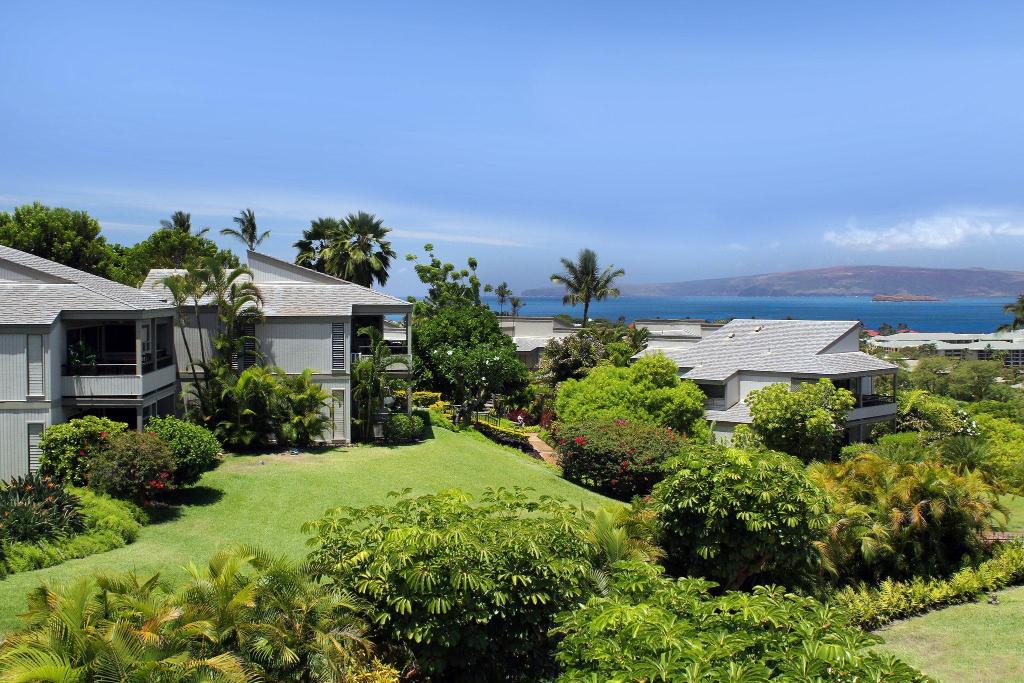 Wailea Ekolu Village