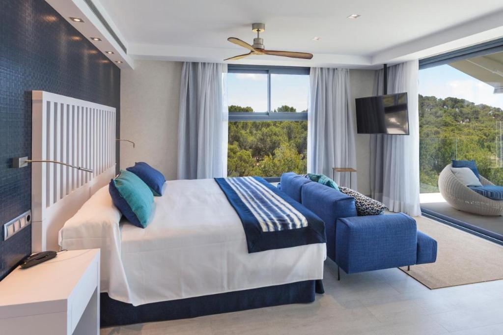 Hotel Catalonia Royal Ses Estaques - Adults Only, Spanien, Santa Eulalia del Rio. Großes 1