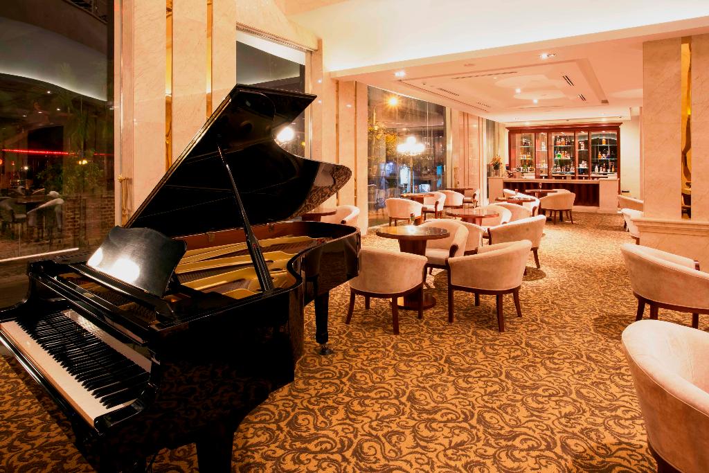 Stay Hotel - Lobby