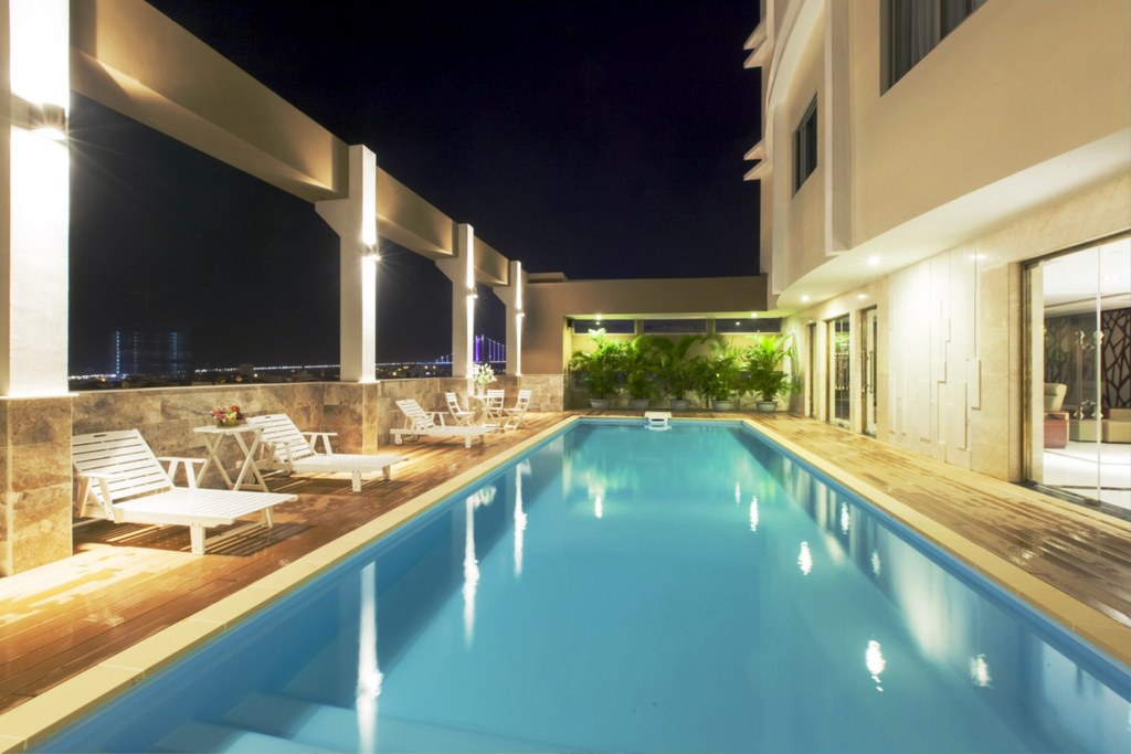Stay Hotel - Pool