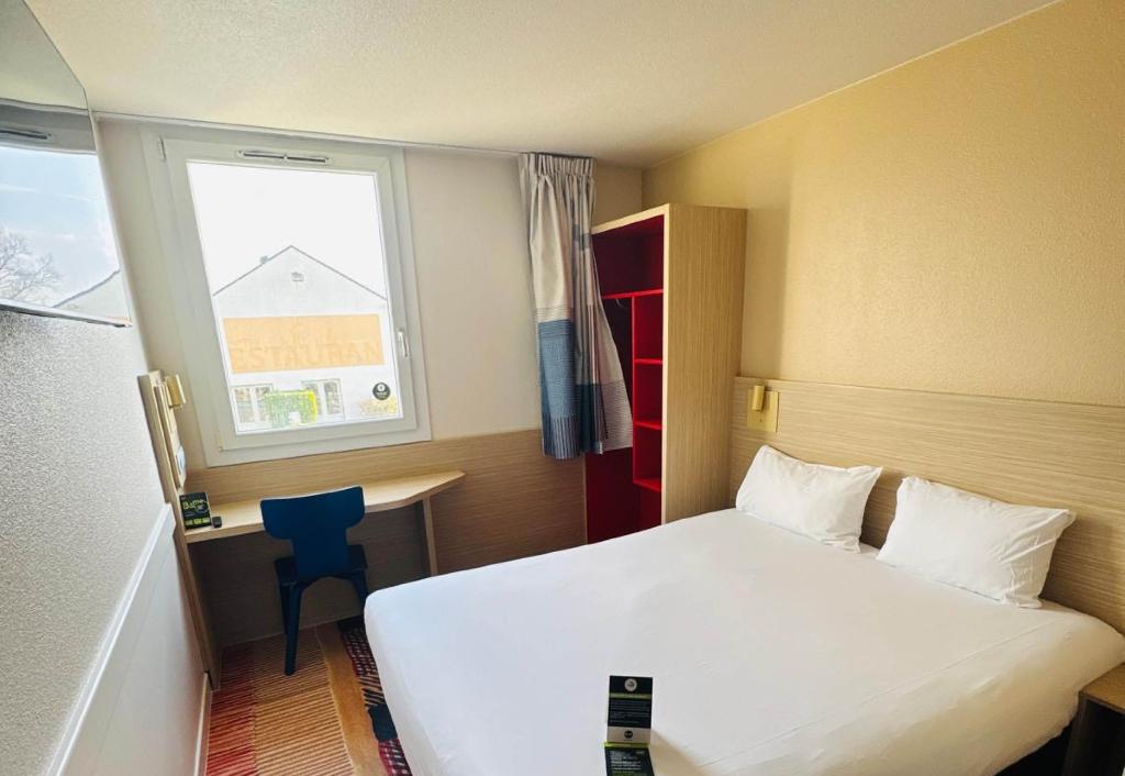 B&B HOTEL Saint-Witz Roissy