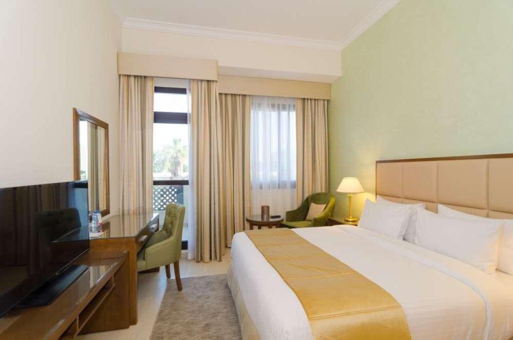 hotel-thumb
