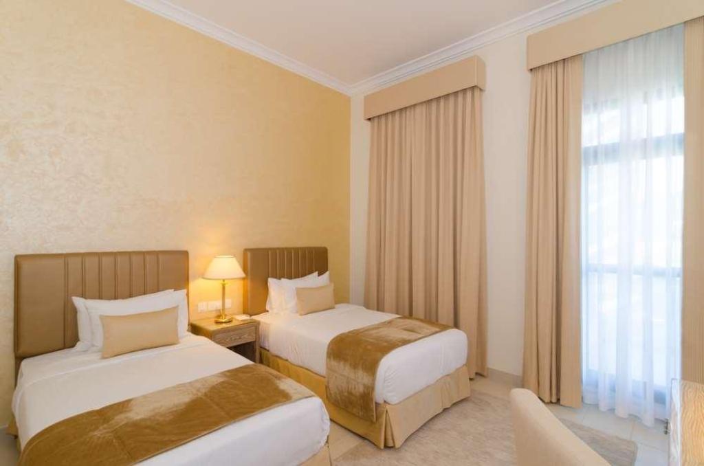 hotel-thumb