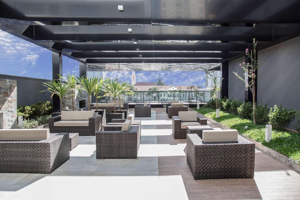 Nh Curitiba The Five