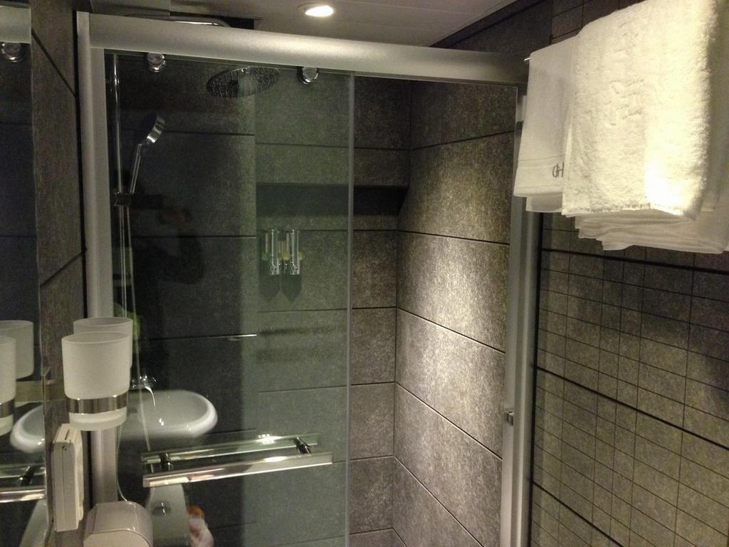 Seasons Hotel - Causeway Bay