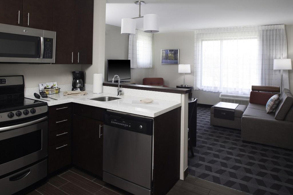 TownePlace Suites Detroit Canton