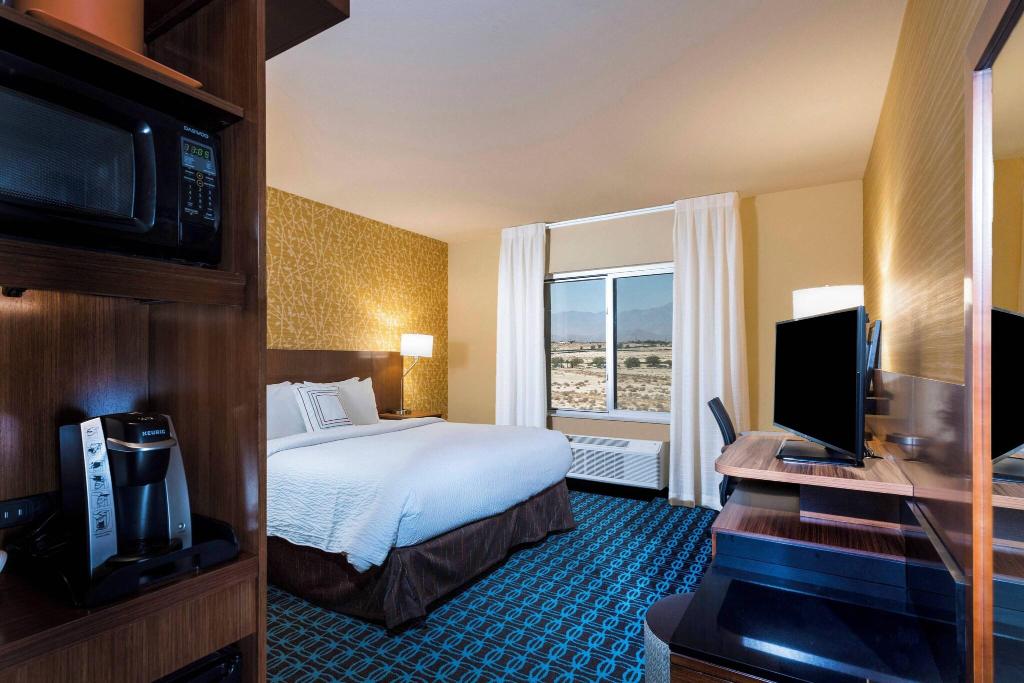 Fairfield Inn & Suites Palm Desert