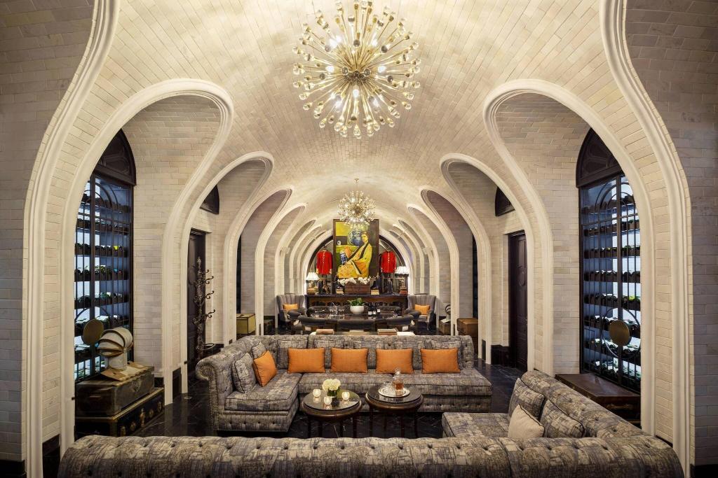 hotel-thumb