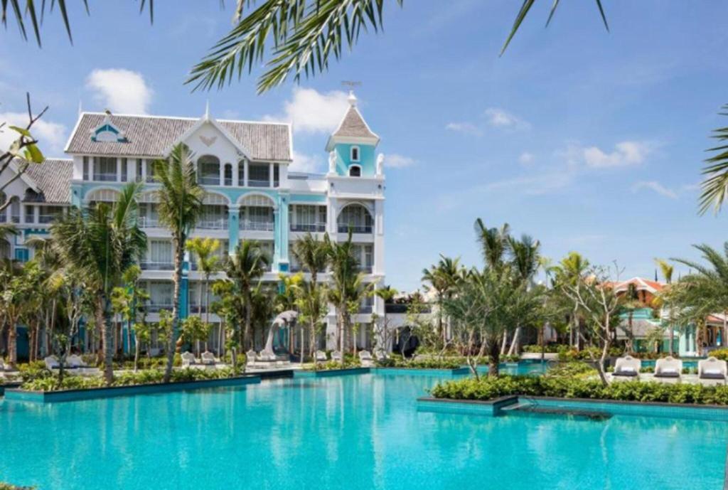 hotel-thumb