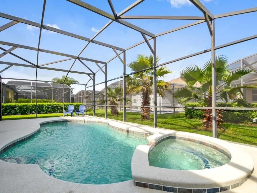 Disney Area Executive Plus Homes