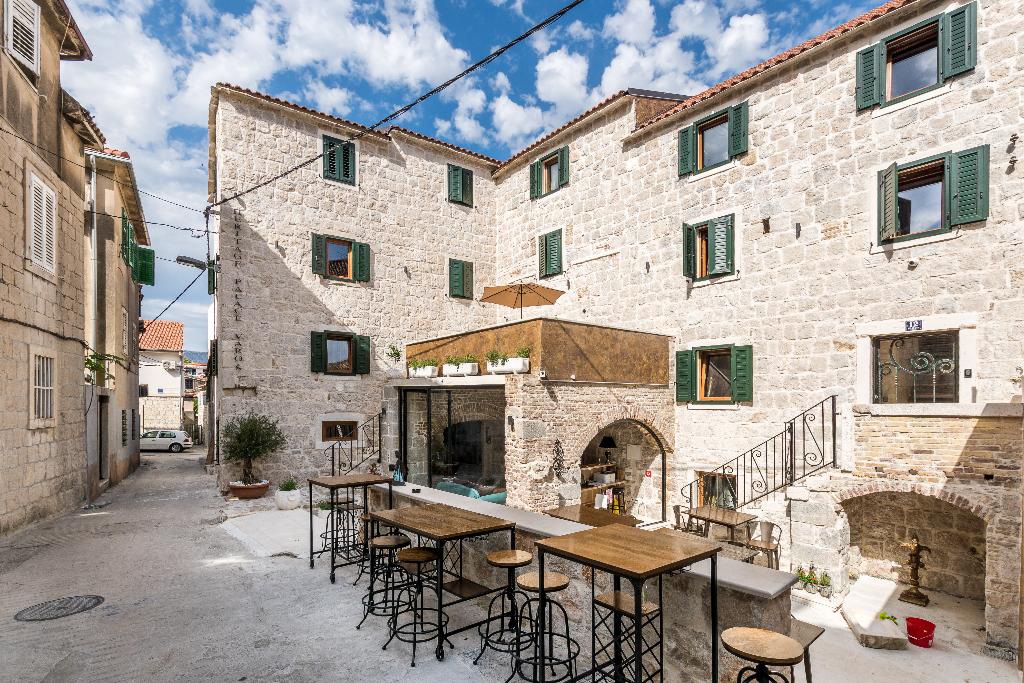 Hotel Heritage Palace Varos - Quaint & Elegant Hotels, Kroatien, Split. Großes 30