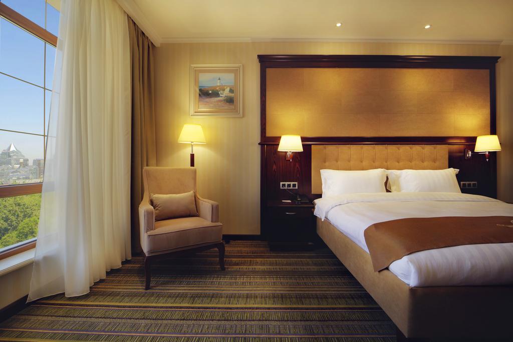 Shera Park Inn Almaty