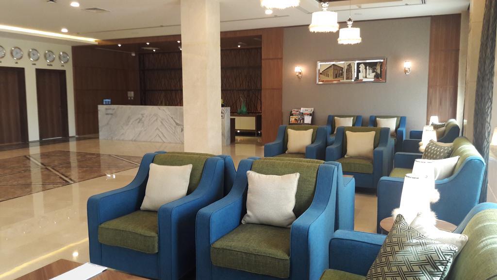 hotel-thumb