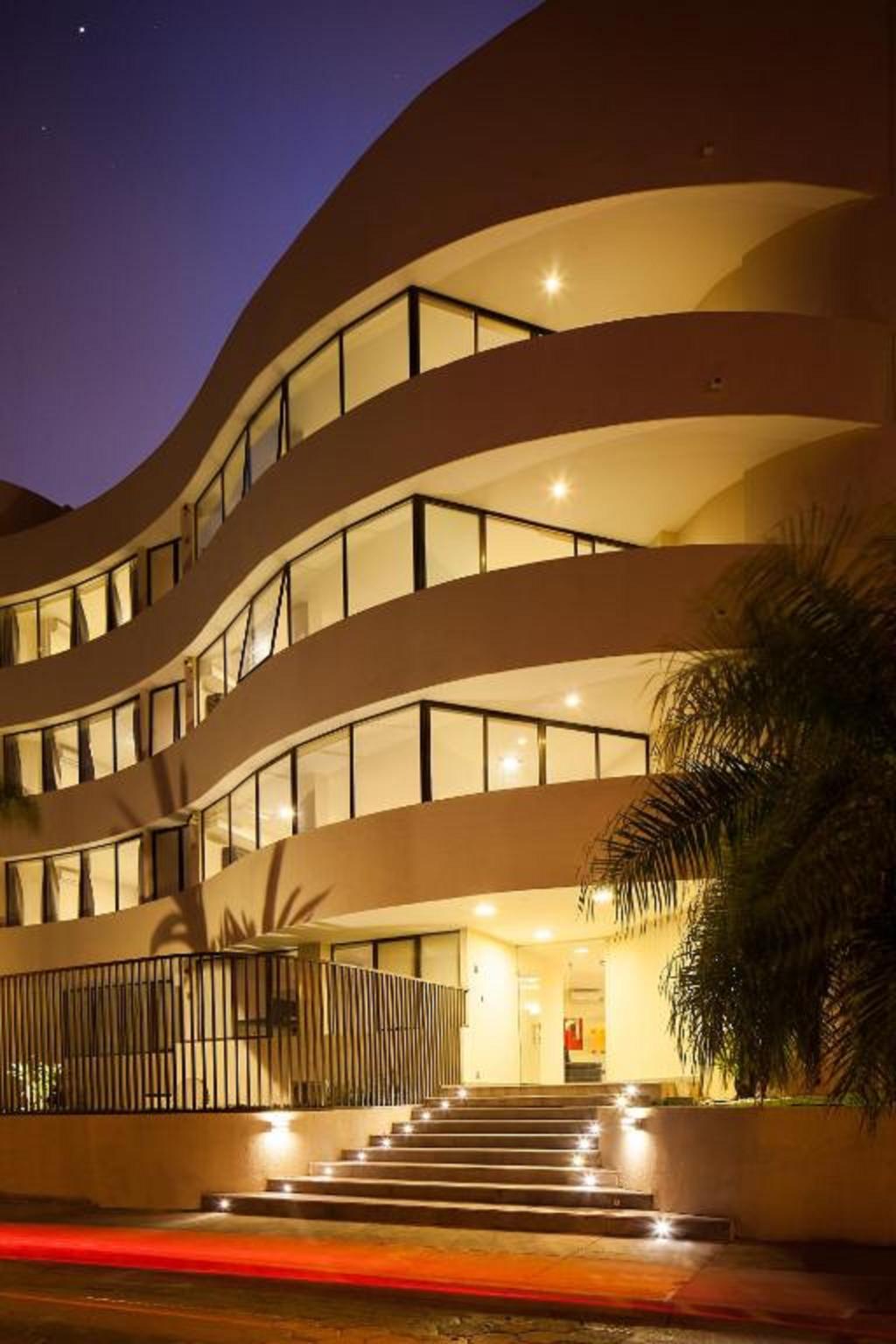 Mai Suites Apart Hotel