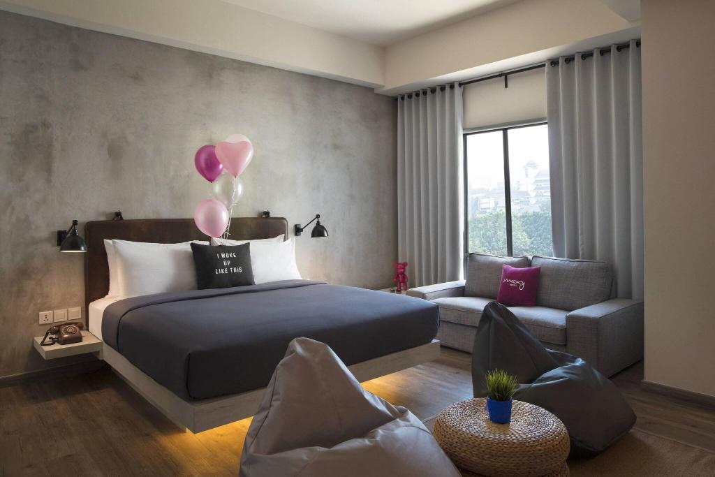 MOXY Bandung
