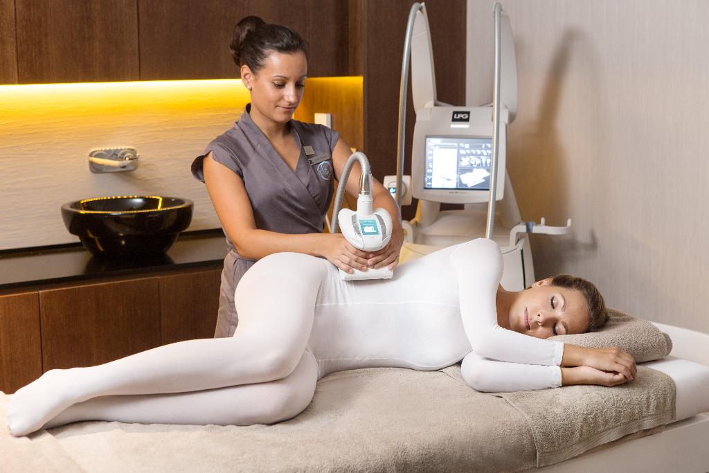 The Oasis By Don Carlos Resort