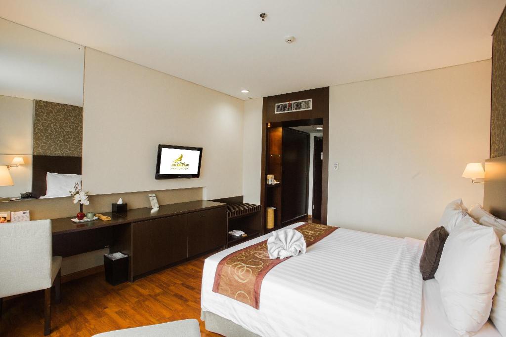 The Royale Krakatau Hotel