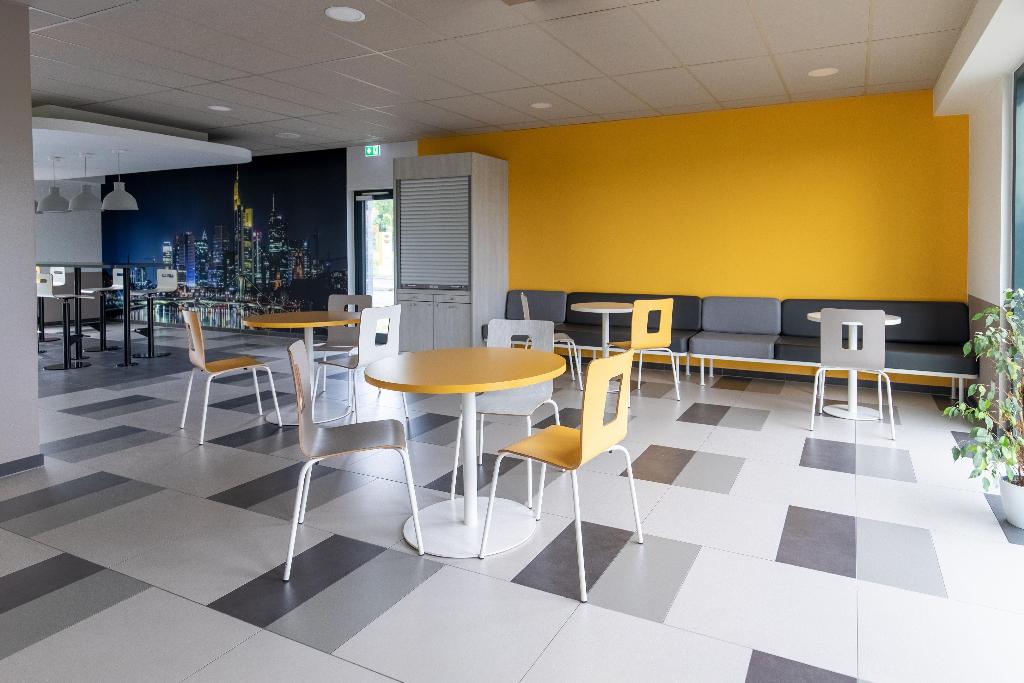 Hotel B&B Hotel Frankfurt-Airport, Deutschland, Frankfurt am Main. Großes 2