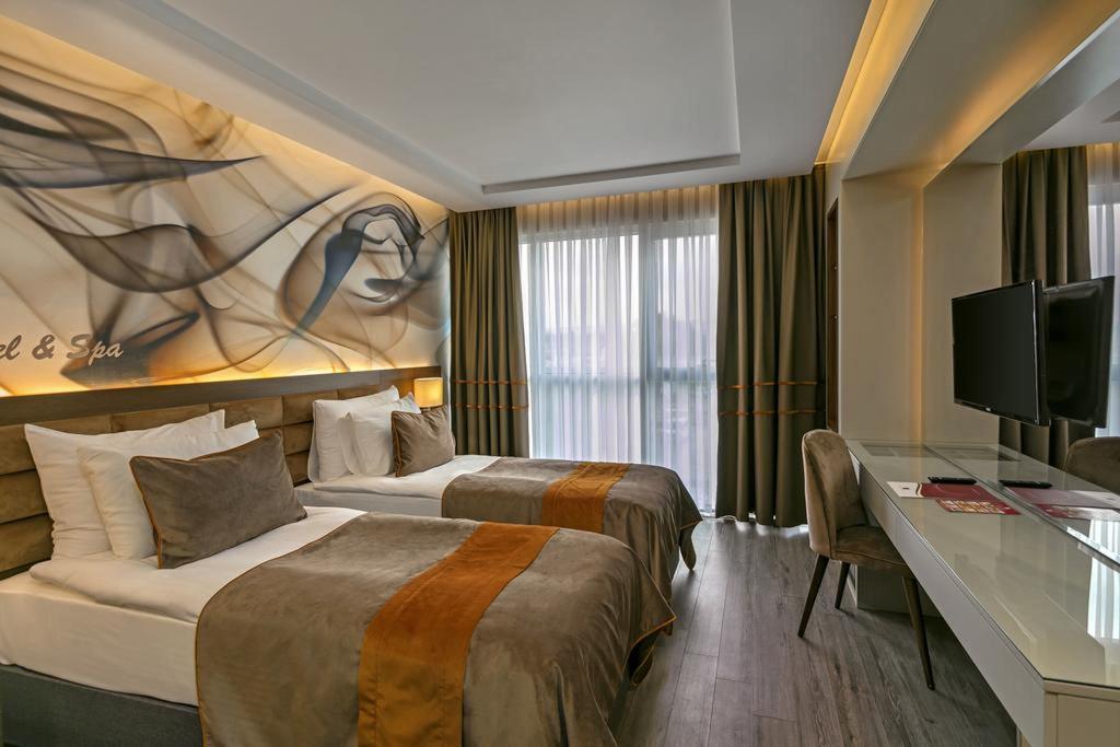 B Business Hotel & Spa