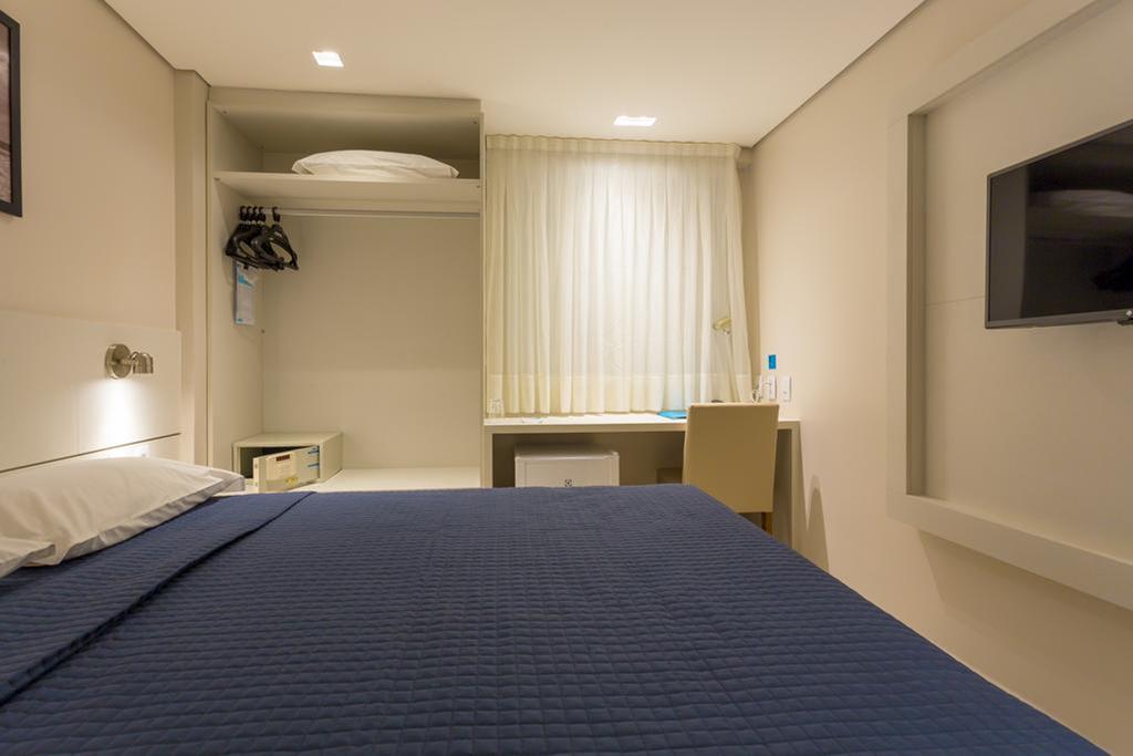 Manaira Hotel