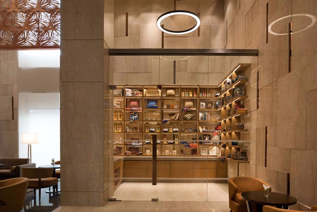 Feathers - A Radha Hotel