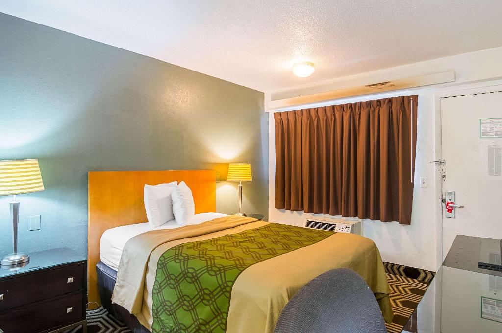 Econo Lodge South Holland
