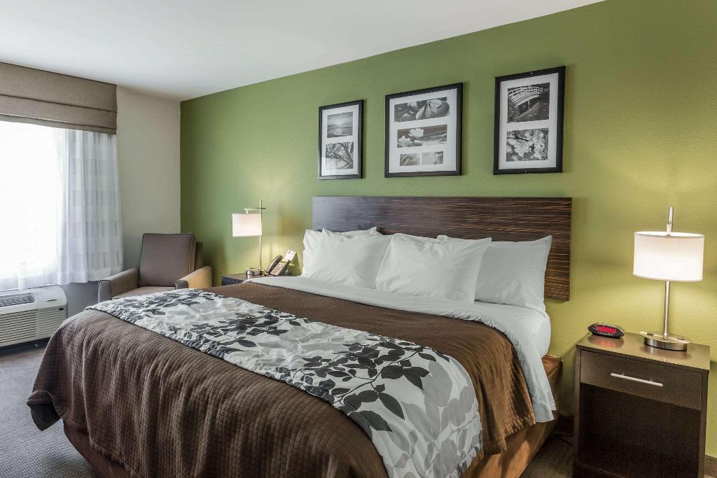 Sleep Inn & Suites Dayton