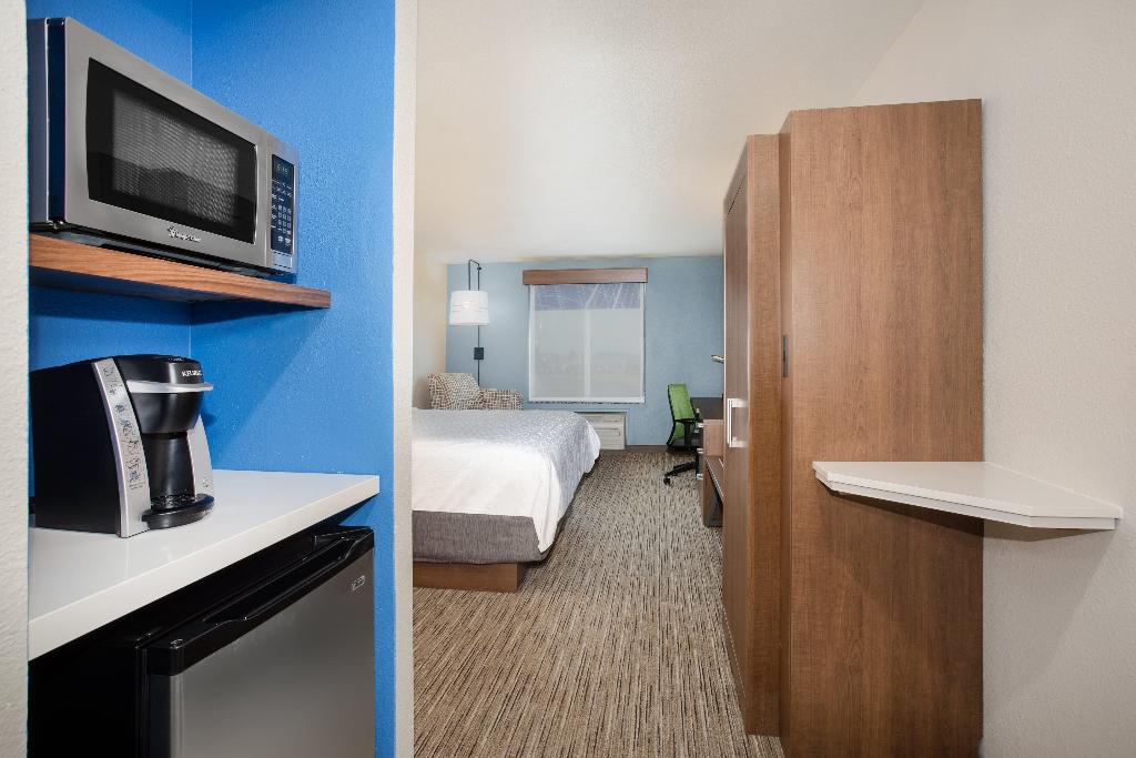 Holiday Inn Express & Suites Chowchilla - Yosemite