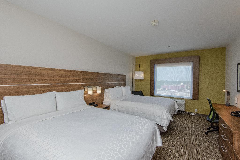 Holiday Inn Express and Suites Corpus Christi