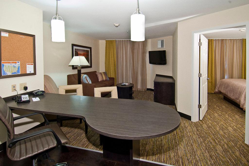 Candlewood Suites Tupelo North