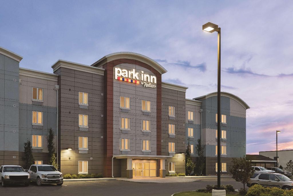 Park Inn Calgary Airport North AB