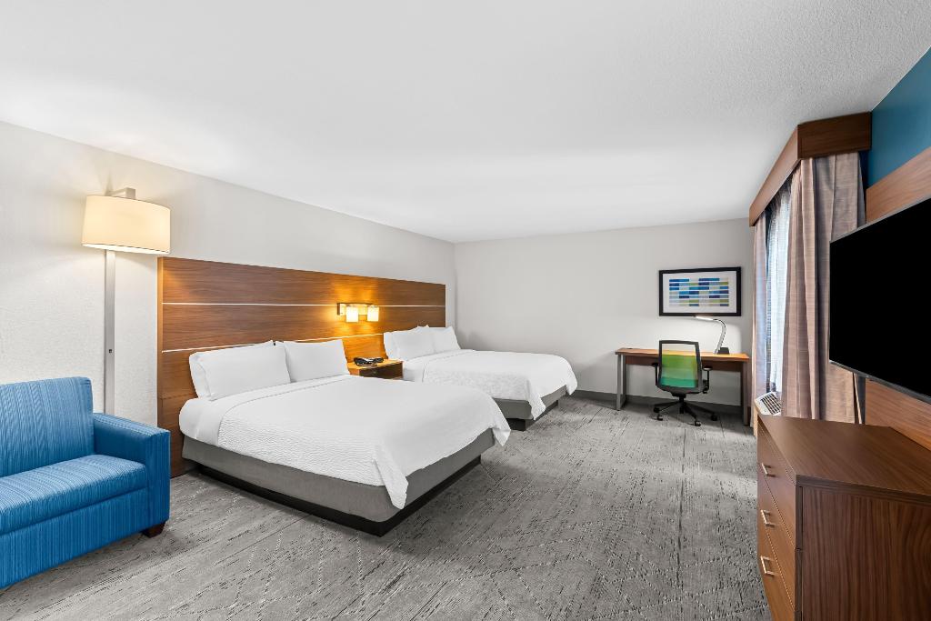 Holiday Inn Express and Suites Austin SW Sunset Va