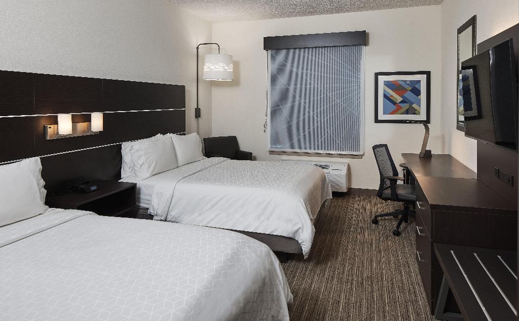 Holiday Inn Express and Suites Gadsden W Near Atta