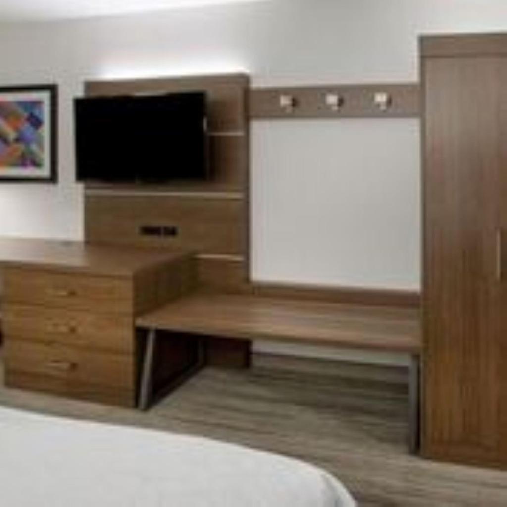 Holiday Inn Express Greensburg