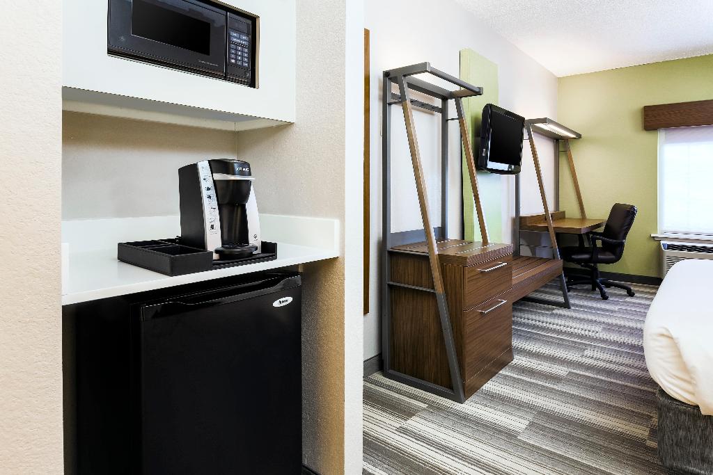 Holiday Inn Express Philadelphia Ne Langhorne IHG